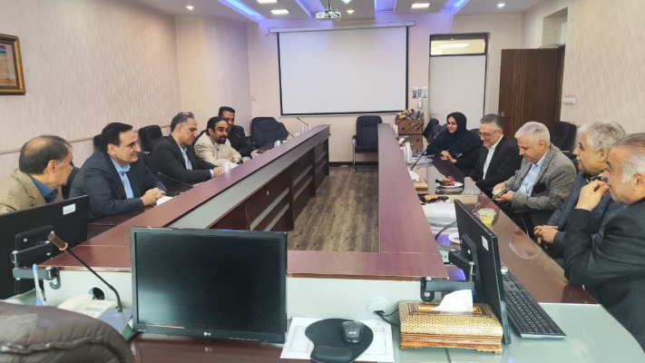 بازدید سر زده دکتر خوروش  به همراه دکتر جوادی  از بیمارستان آیت‌الله کاشانی